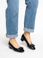Load image into Gallery viewer, ARA Ladies Garnet 12-11884-06 Black Patent
