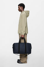 Load image into Gallery viewer, RAINS Hilo Weekend Waterproof Bag 14200 Navy
