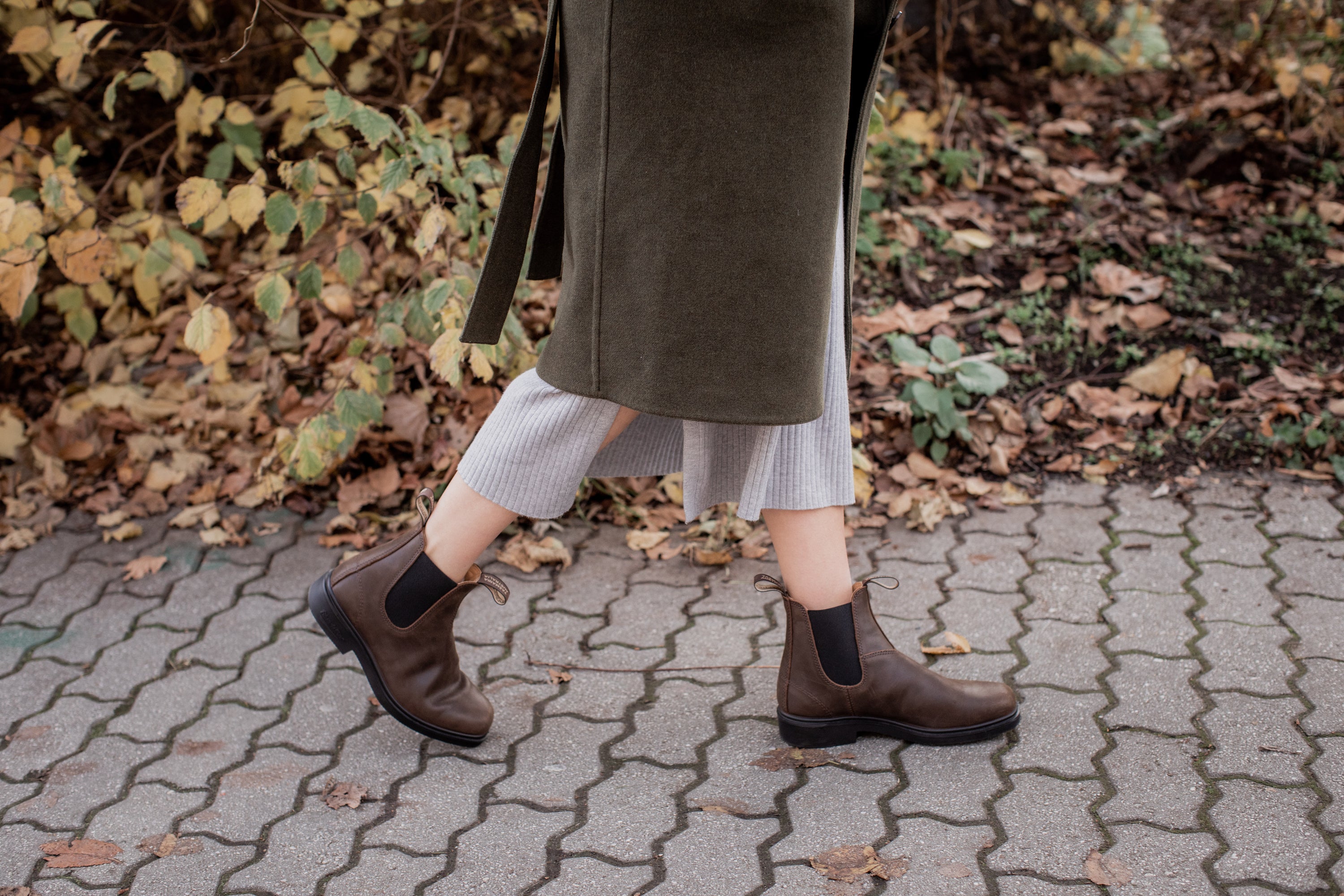 blundstone dress brown Blundstone 062 Dress Chelsea Boot