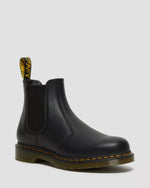 Load image into Gallery viewer, Dr. Marten 2976 Chelsea Boot Nappa R2710001
