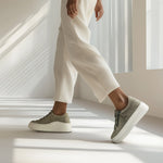 Load image into Gallery viewer, Aetrex Women's Platform Sneaker Aubrey CX156 Taupe
