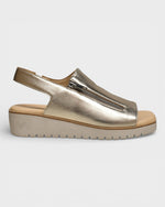 Load image into Gallery viewer, Django &amp; Juliette Women's Kemma Platino
