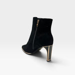 Load image into Gallery viewer, Aqua-Flex Women's Suedine Ankle Boot Patty Black
