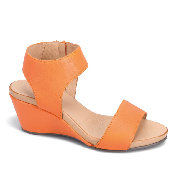 Bueno Apricot Soft Leather Wedge Sandal