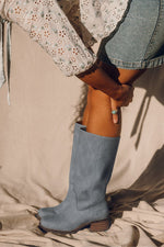 Load image into Gallery viewer, Frye &amp; Co Women's Boot Miranda 14 Dusty Blue
